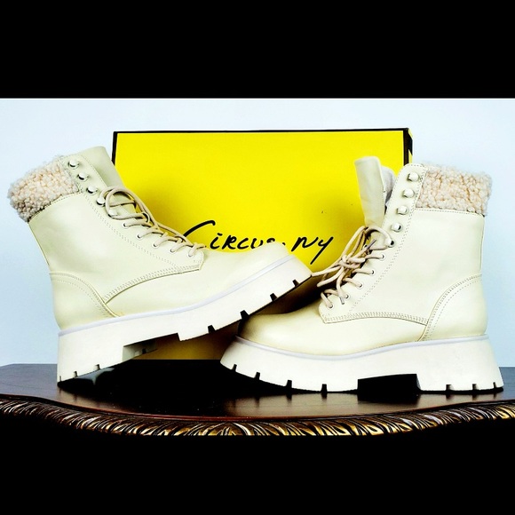 Circus by Sam Edelman Women's Larsa Ivory Cream Combat Boot Saks Fifth Ave NWT - Picture 2 of 16